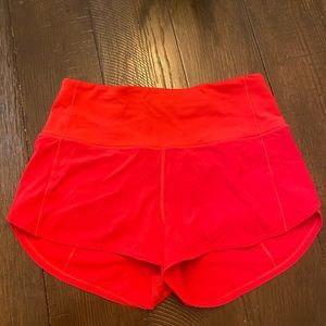 Lululemon red Speed up mid-rise lined short 4”